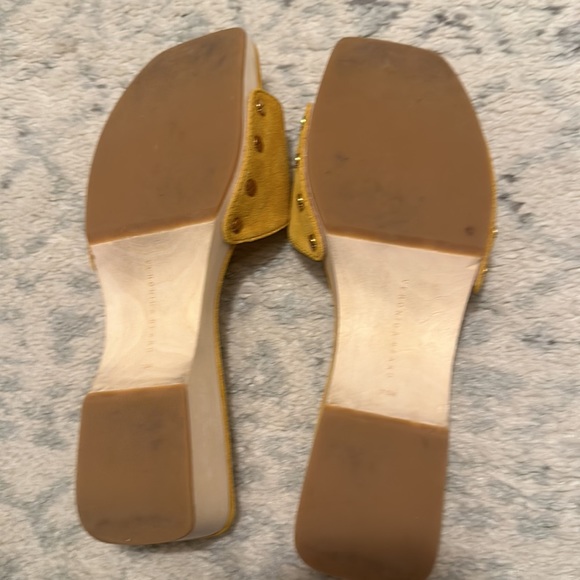 Veronica Beard sandals, size 7.5 - Picture 4 of 5